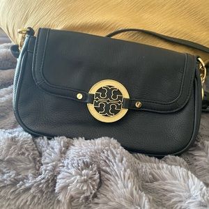 Tory Burch women’s cross body bag